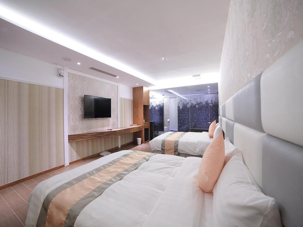 Garden Spring Hotel Jiaoxi Rom bilde